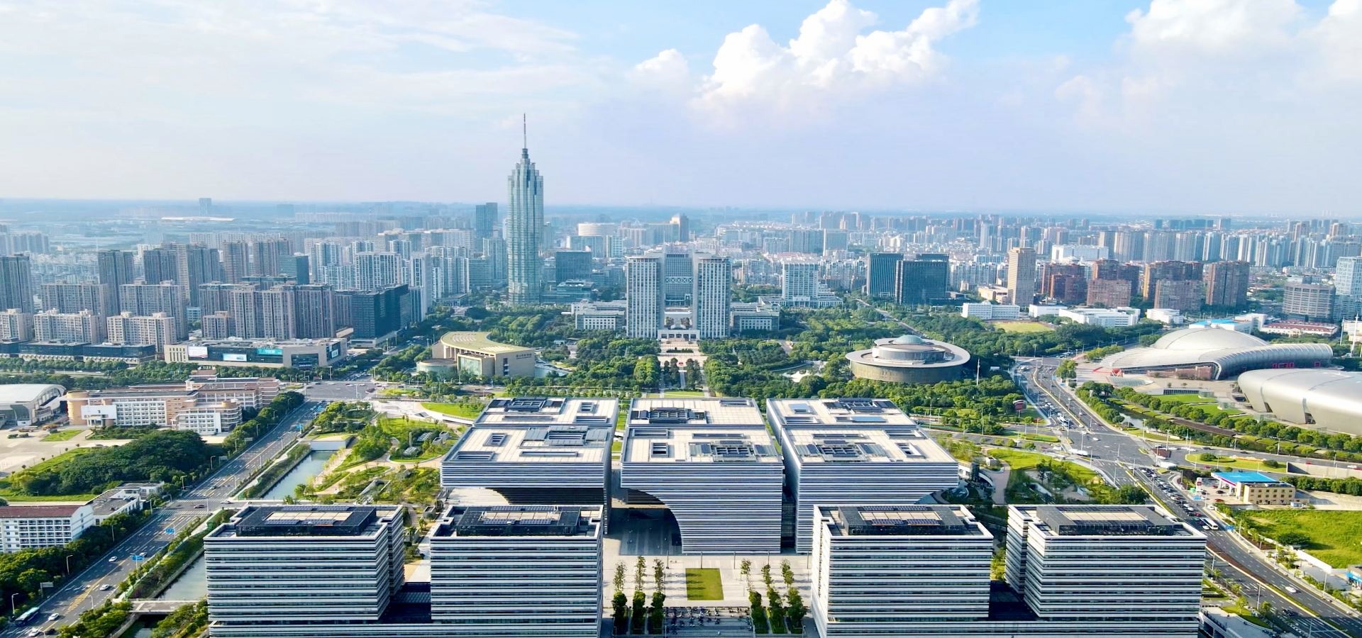 企业入驻龙企汇：从提交申请到独立管理的完整指南